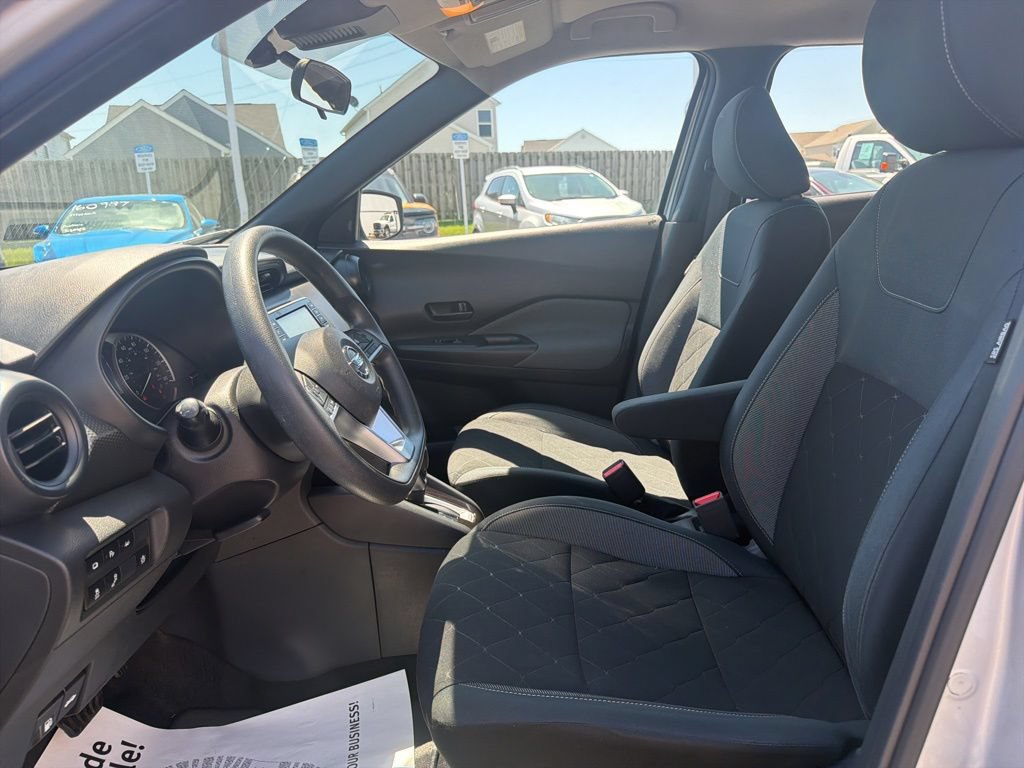 Used 2020 Nissan Kicks S FWD image 25