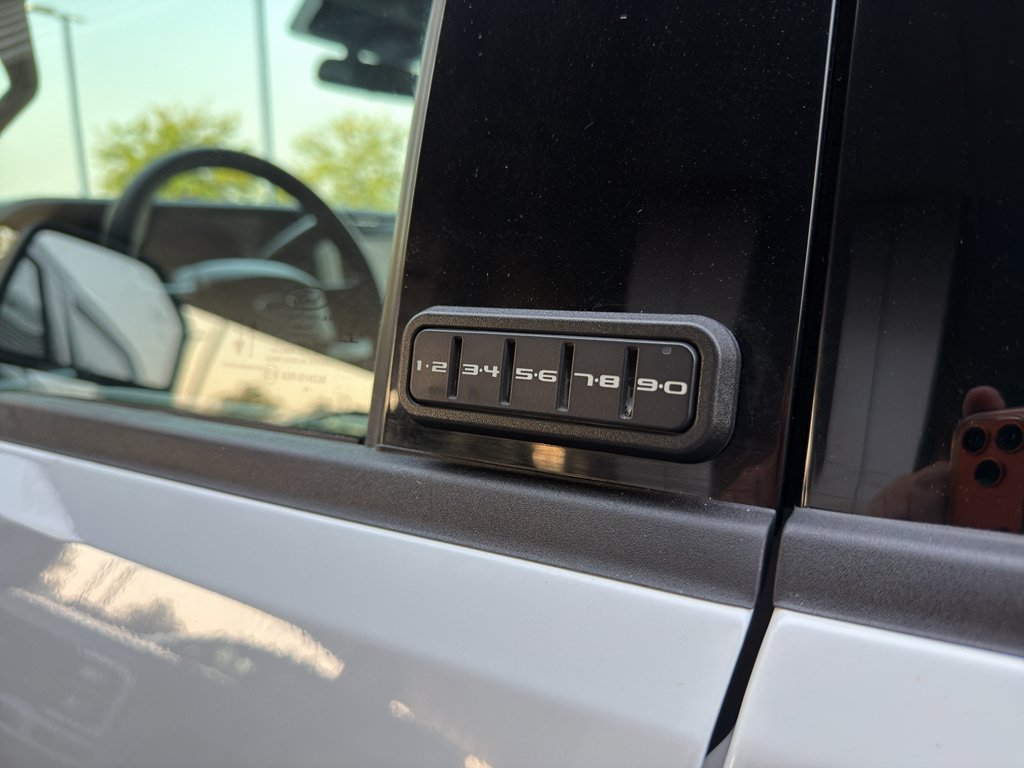 Certified 2025 Ford F450 XLT w/ 360-Degree Camera Package AWD/4WD image 19