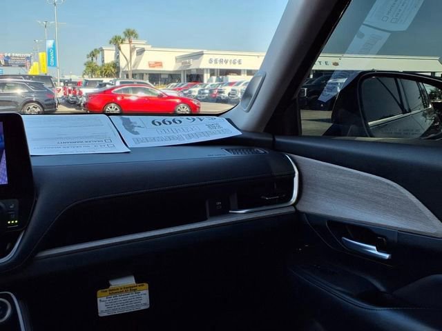 Used 2024 Toyota Grand Highlander Platinum image 19