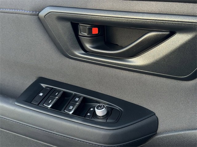 Used 2025 Subaru Forester Premium w/ Convenience Package #1 image 25