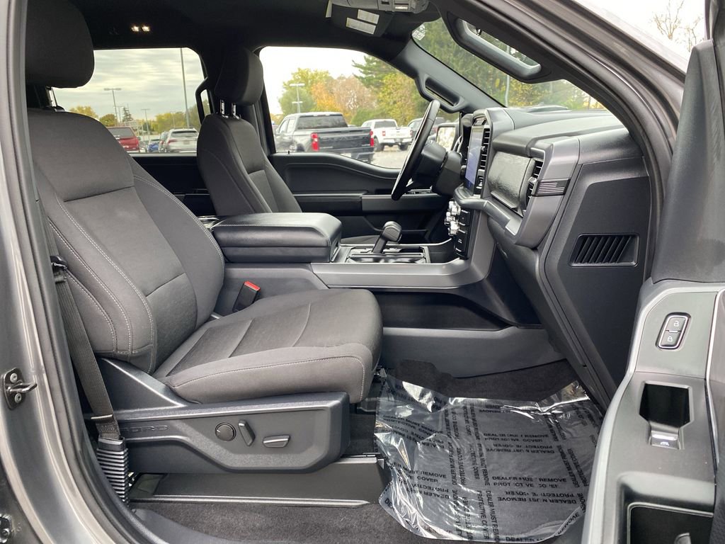 Certified 2025 Ford F150 XLT w/ Equipment Group 302A MID image 41