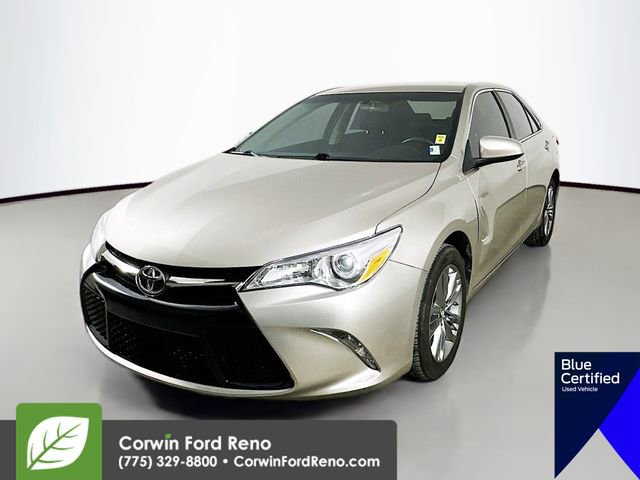 Used 2017 Toyota Camry SE image 3