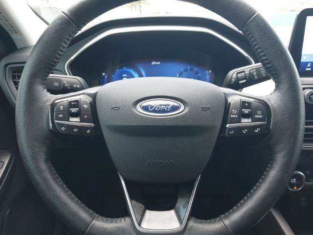 Certified 2021 Ford Escape Titanium AWD/4WD image 18