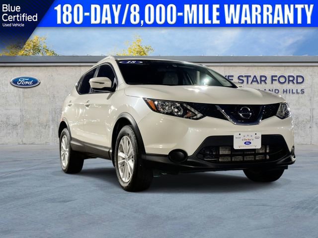 Used 2018 Nissan Rogue Sport SV image 1