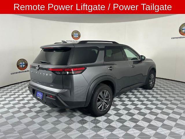 Used 2025 Nissan Pathfinder SV AWD/4WD image 16