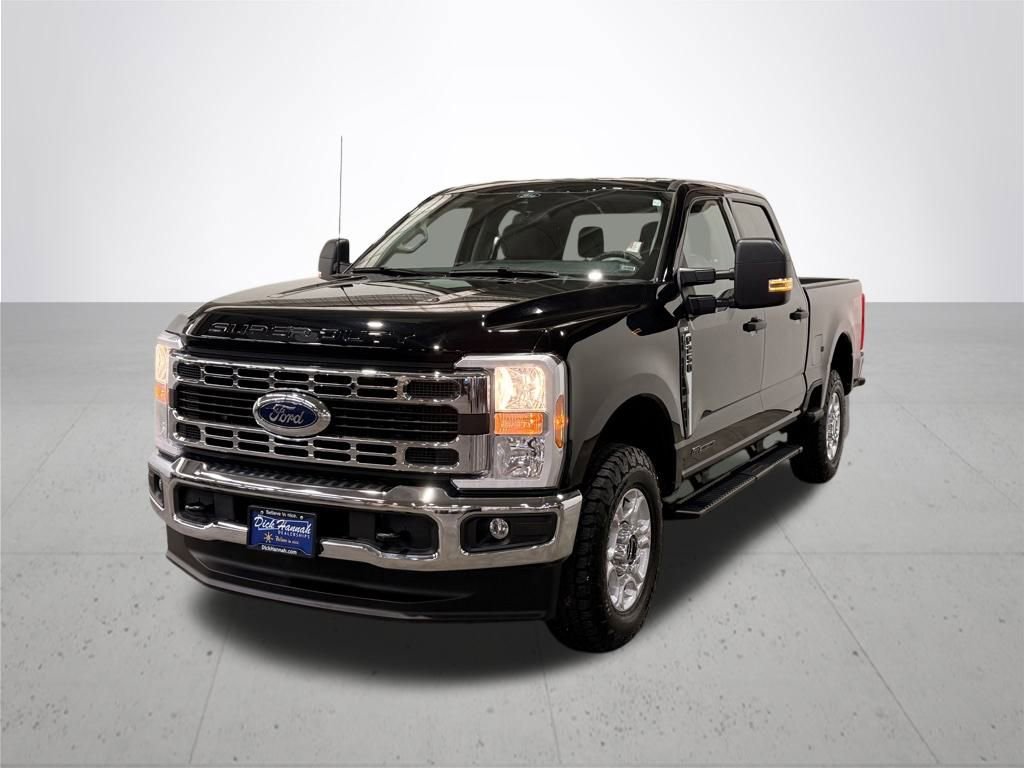 Certified 2025 Ford F250 XLT w/ FX4 Off-Road Package image 2