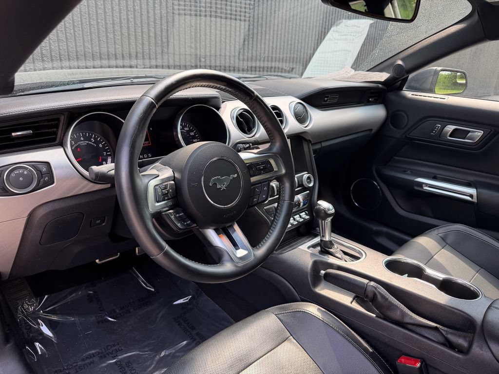 Certified 2020 Ford Mustang GT Premium w/ Black Accent Package RWD image 11