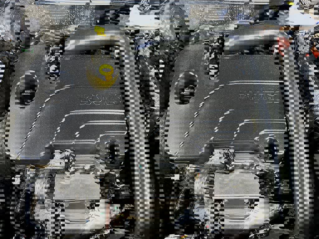 Used 2023 GMC Terrain SLT image 12