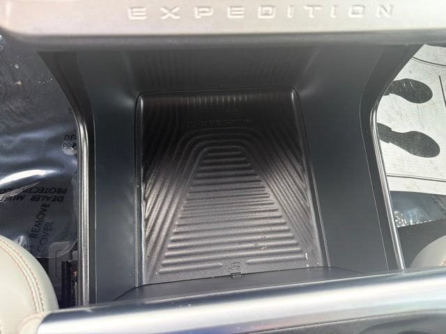 Certified 2025 Ford Expedition Active AWD/4WD image 53