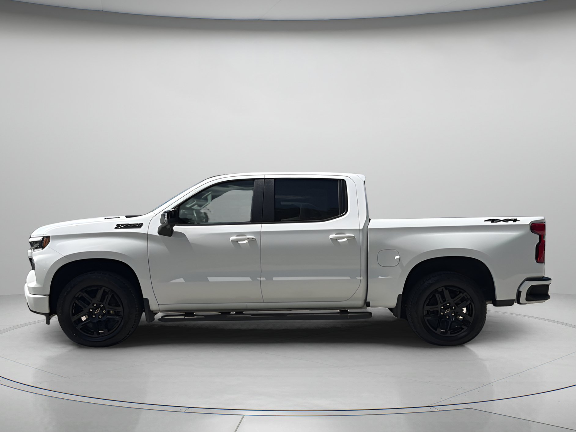 Used 2025 Chevrolet Silverado 1500 RST w/ Dark Appearance Package AWD/4WD image 43