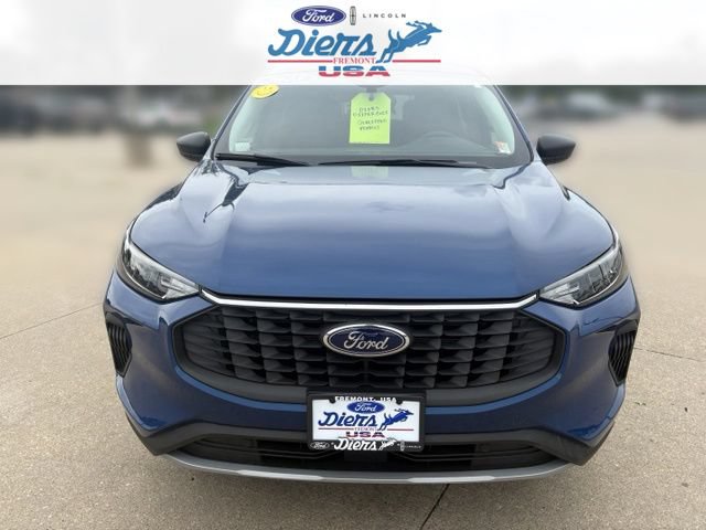 Certified 2023 Ford Escape Active AWD/4WD image 8