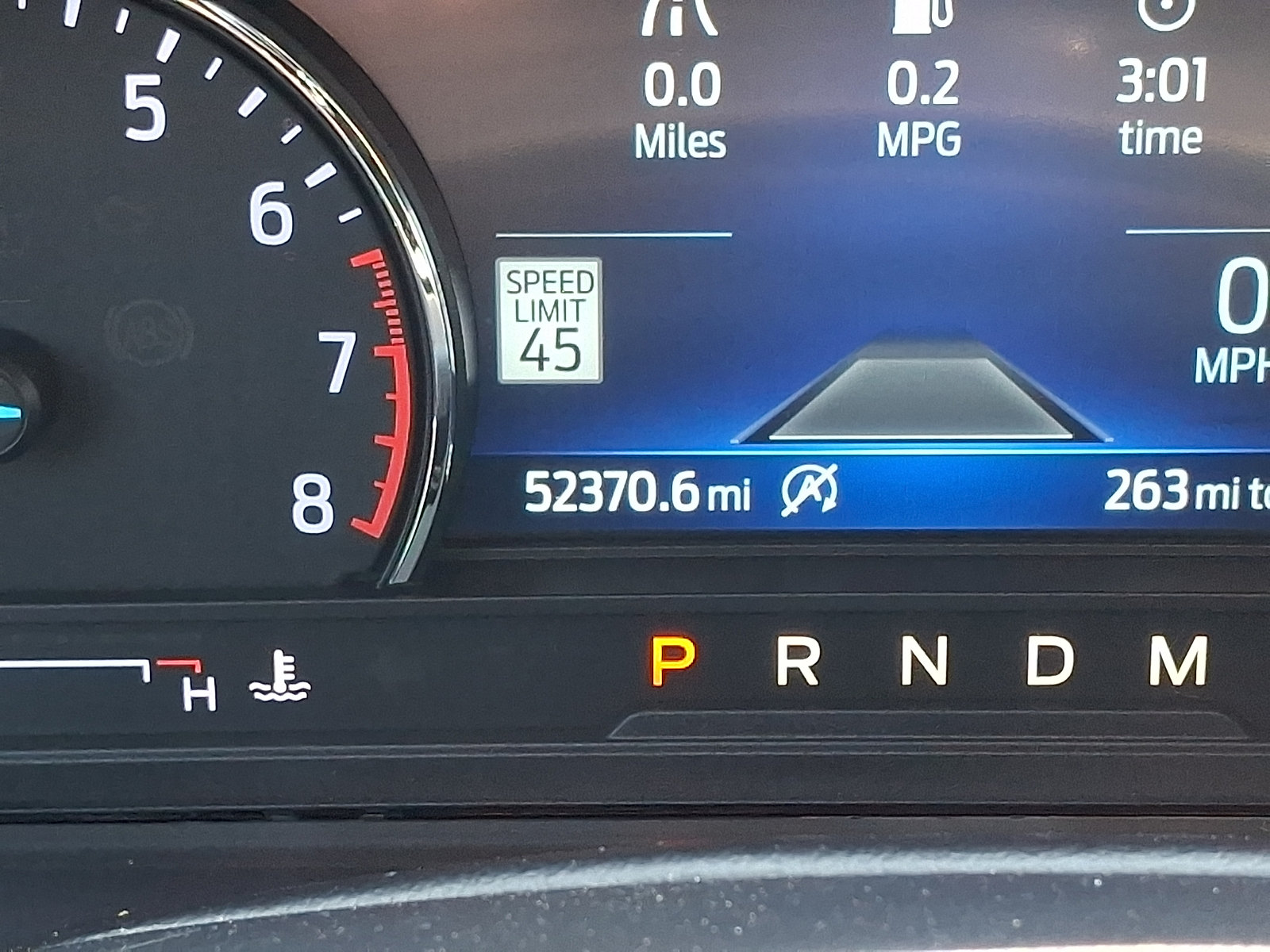 Certified 2020 Ford Explorer XLT w/ Equipment Group 202A AWD/4WD image 23