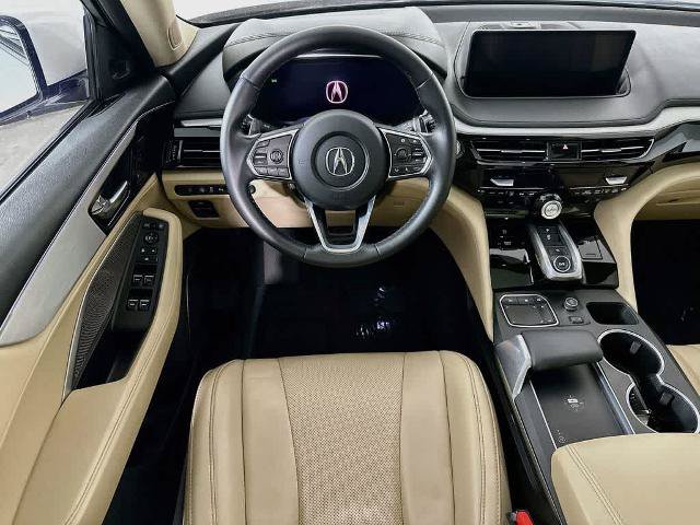 Used 2023 Acura MDX SH-AWD w/ Technology Package image 9