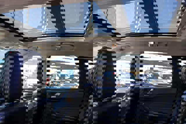 Certified 2022 Ford Escape SEL w/ Technology Package FWD image 14