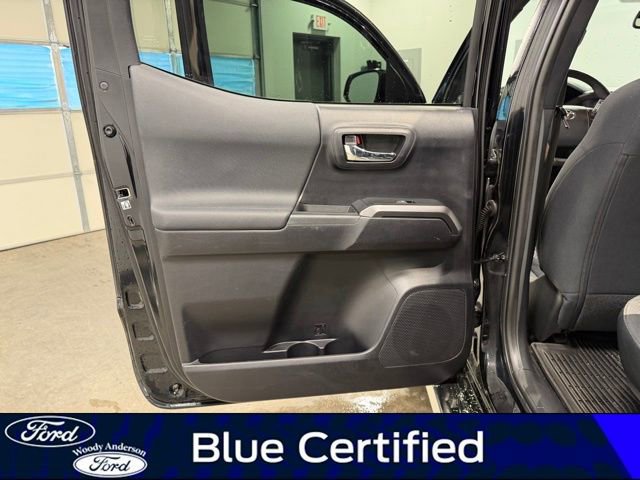 Used 2020 Toyota Tacoma TRD Off-Road image 25