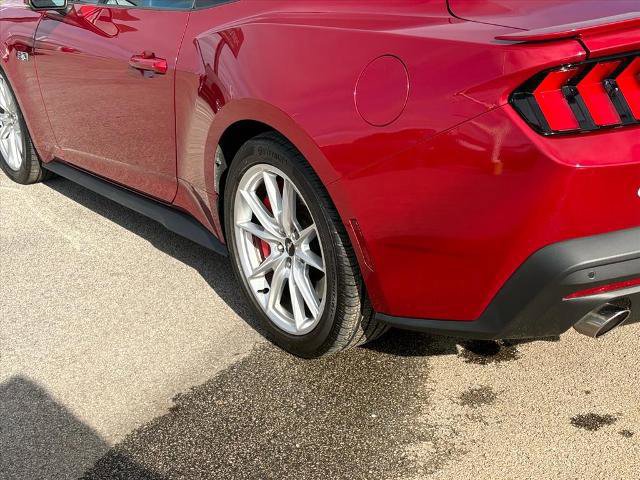 Certified 2024 Ford Mustang GT Premium image 3