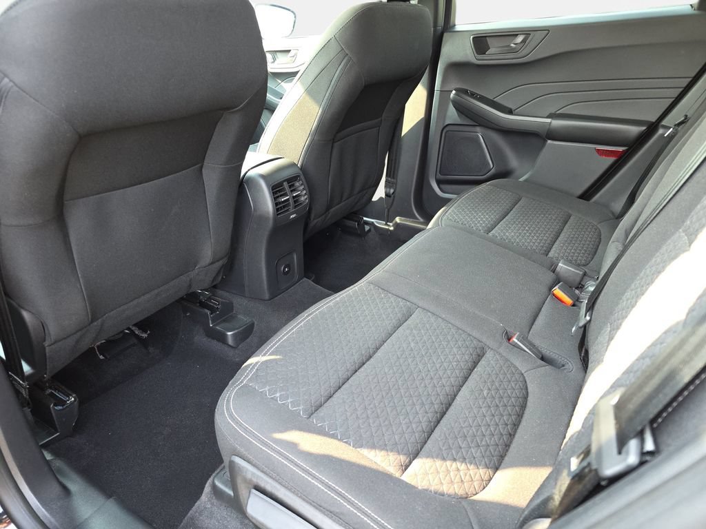 Certified 2023 Ford Escape Active FWD image 11