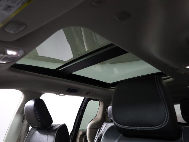 Used 2022 Chrysler Pacifica Limited image 19