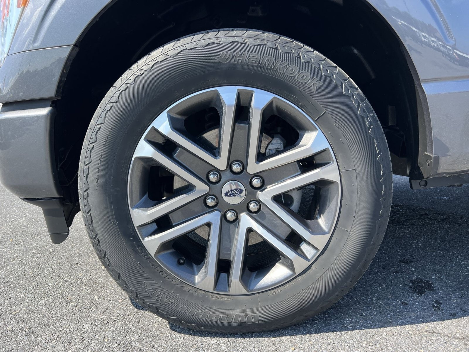 Certified 2021 Ford F150 XL w/ STX Appearance Package AWD/4WD image 12