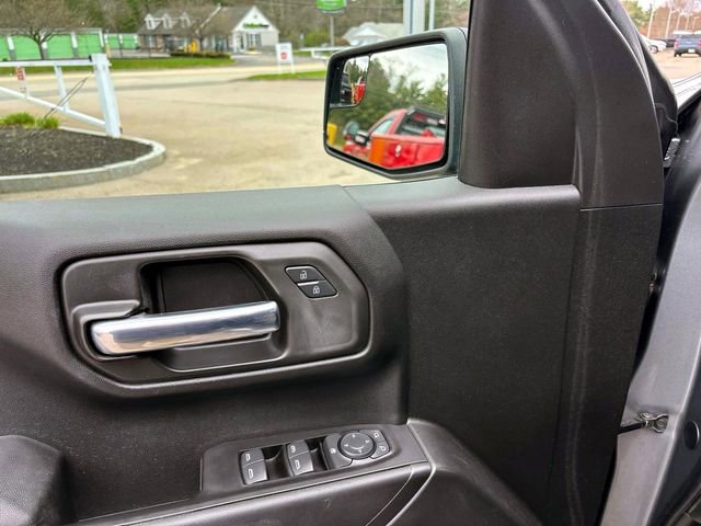 Used 2020 Chevrolet Silverado 1500 Custom w/ Custom Value Package image 13