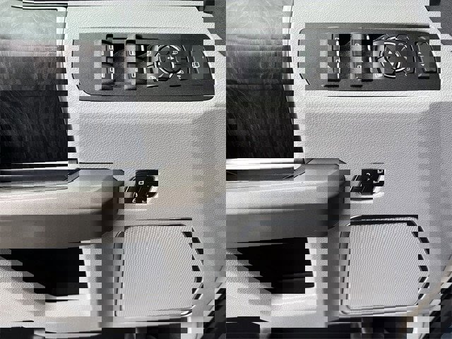 Certified 2022 Ford F450 Limited w/ FX4 Off-Road Package image 5