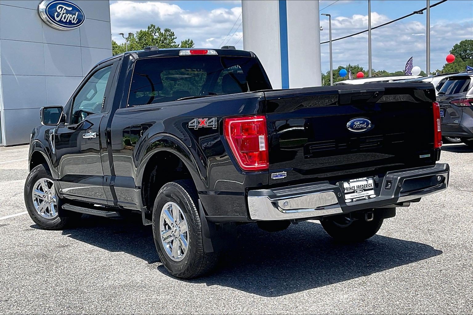 Certified 2022 Ford F150 XLT w/ Equipment Group 301A Mid AWD/4WD image 11