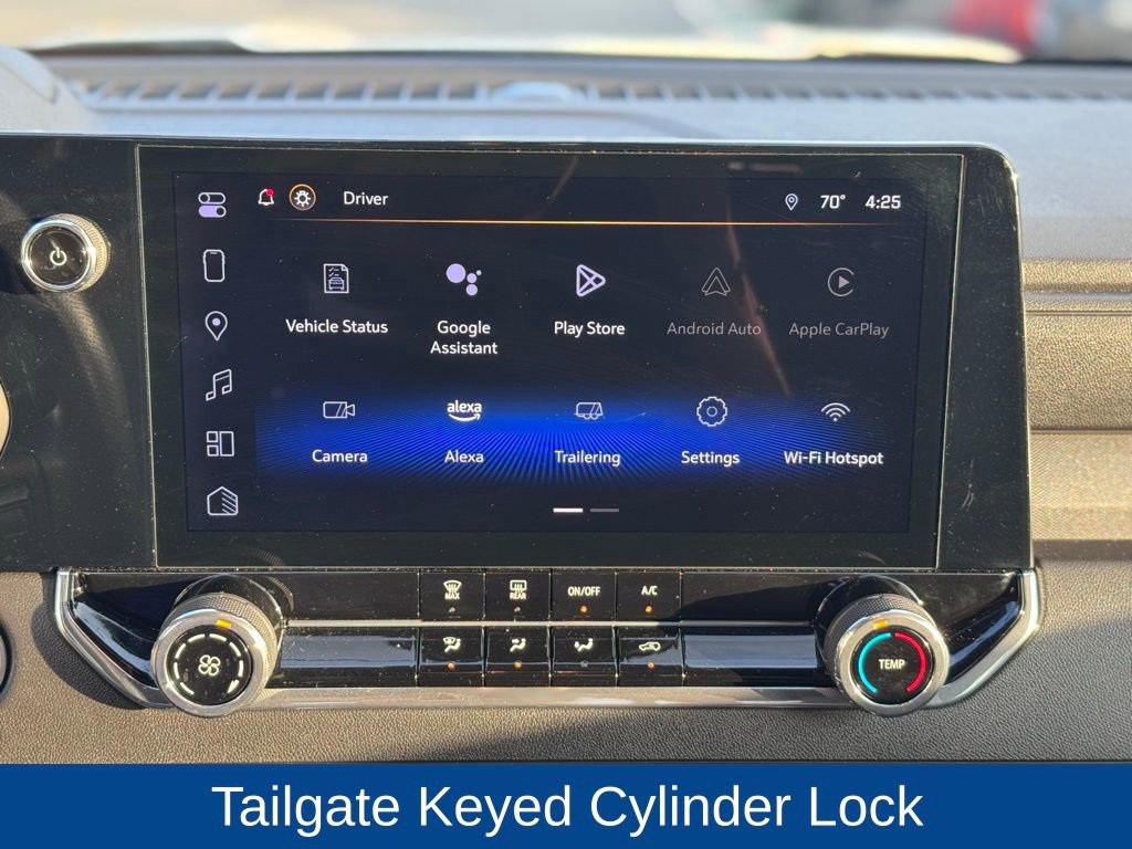 Used 2024 Chevrolet Colorado Trail Boss w/ Technology Package image 11