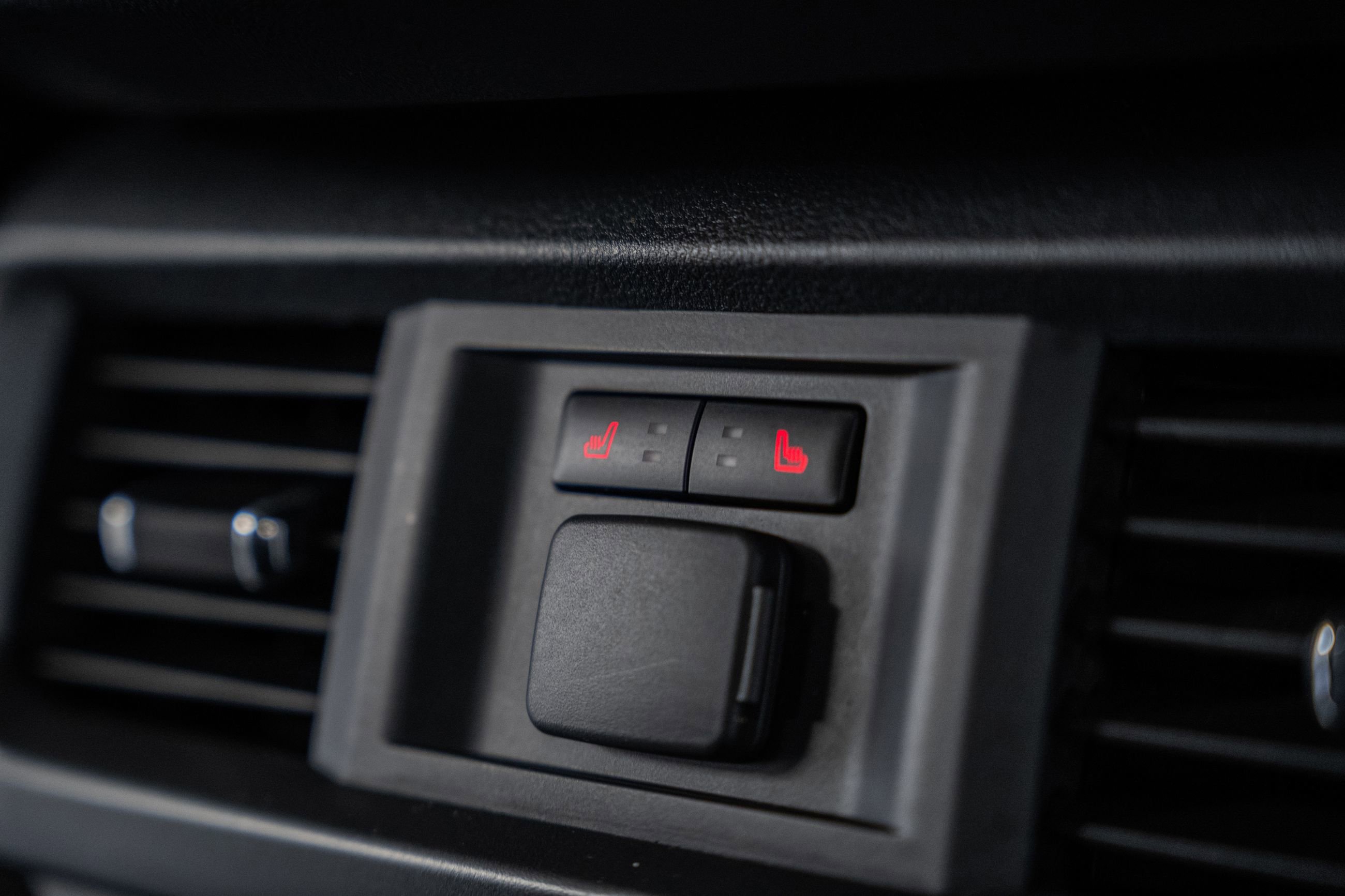 Certified 2024 Ford F150 Lariat w/ Equipment Group 502A High image 41