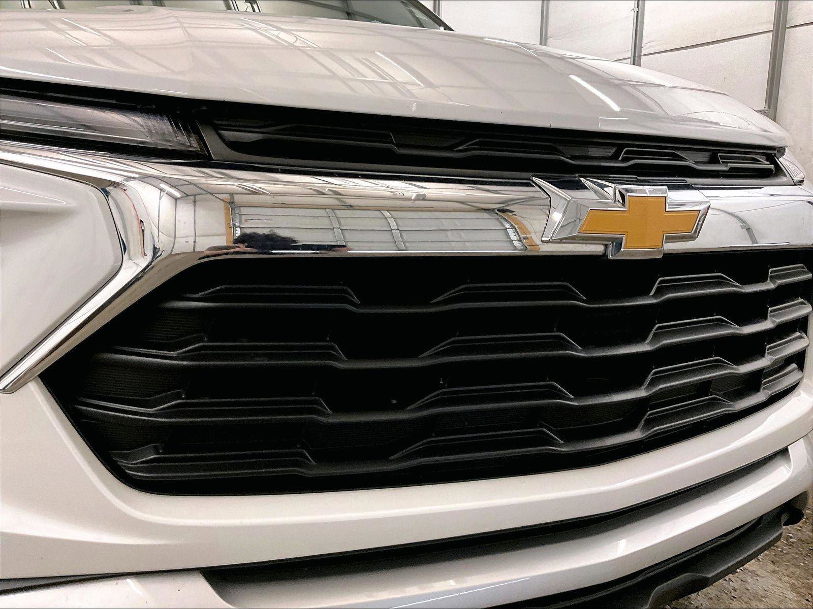 Used 2024 Chevrolet TrailBlazer LT w/ Convenience Package image 29