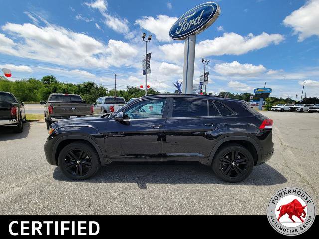 Used 2022 Volkswagen Atlas Cross Sport SEL R-Line AWD/4WD image 3