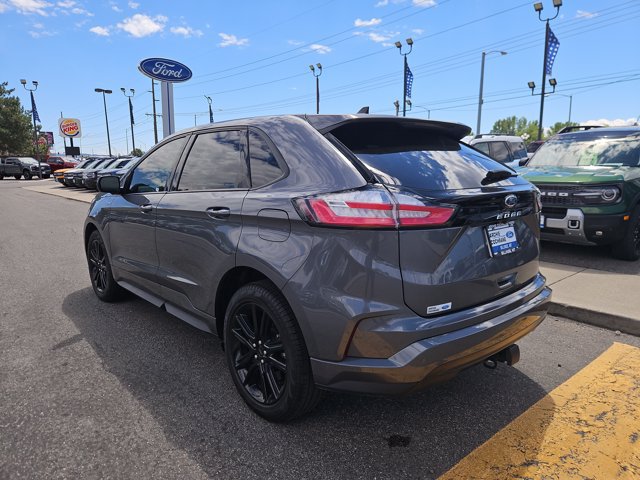 Certified 2024 Ford Edge ST-Line w/ Class II Trailer Tow Package AWD/4WD image 3