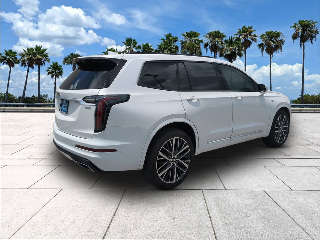 Used 2024 Cadillac XT6 Sport AWD/4WD image 8