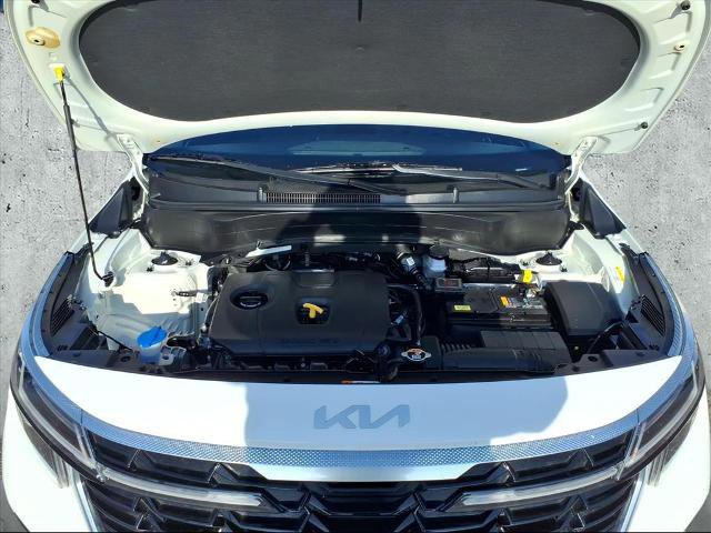 Used 2024 Kia Seltos S image 12