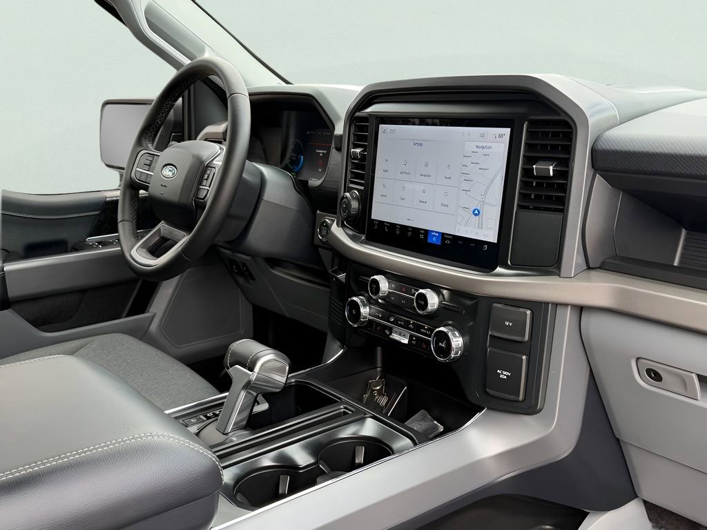 Certified 2025 Ford F150 Lightning XLT AWD/4WD image 33
