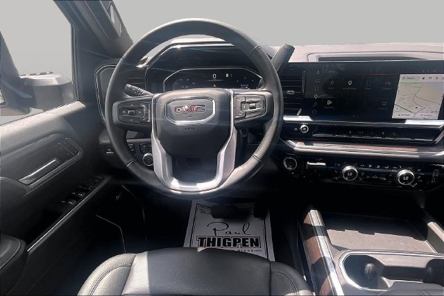 Used 2025 GMC Sierra 2500 SLT AWD/4WD image 6