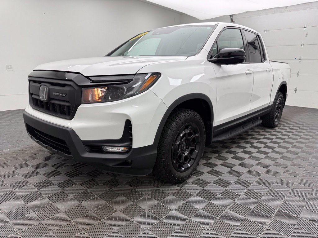 Used 2025 Honda Ridgeline Sport+ image 2