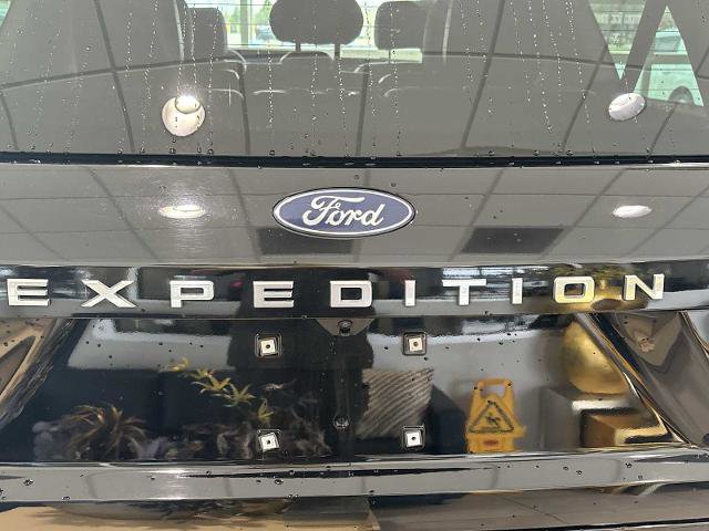 Certified 2025 Ford Expedition Max Active AWD/4WD image 30
