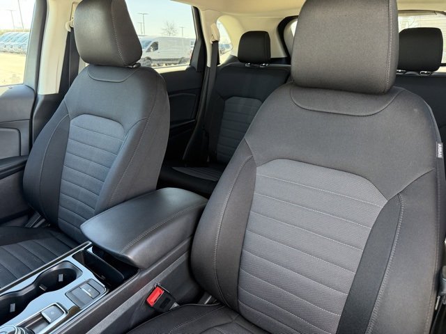 Certified 2020 Ford Edge SE image 10