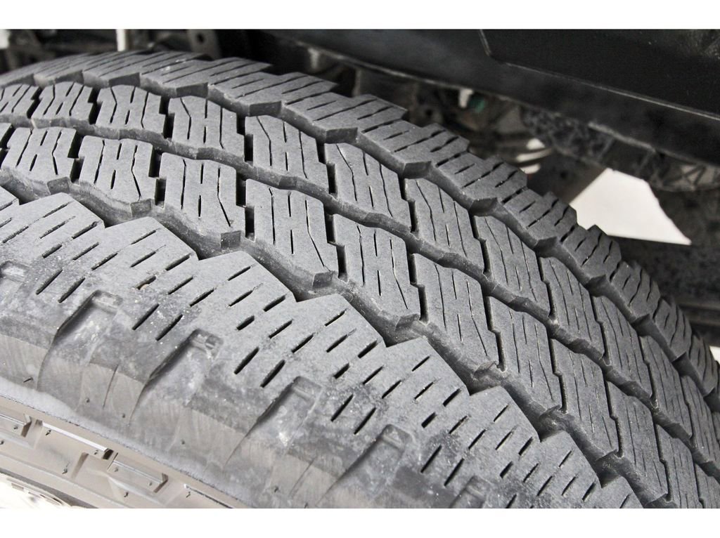 Certified 2024 Ford F250 King Ranch w/ Chrome Package AWD/4WD image 34