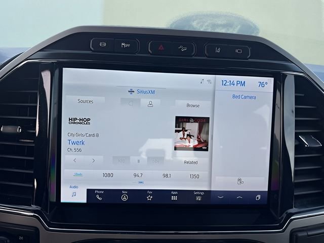 Certified 2022 Ford F250 Lariat w/ Black Appearance Package image 29