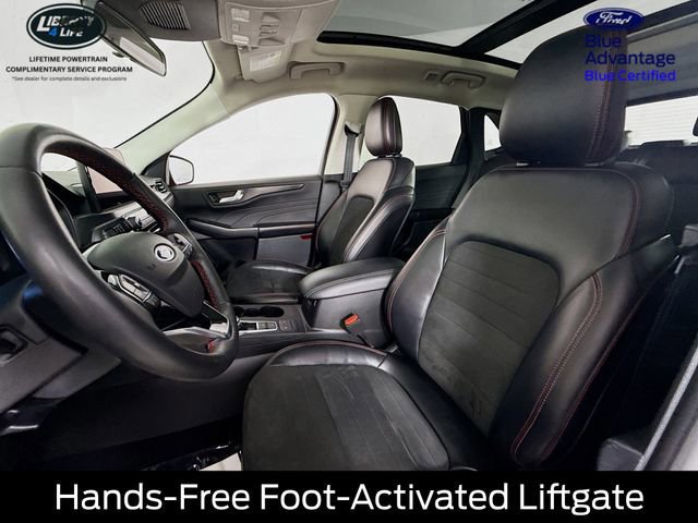 Certified 2022 Ford Escape SEL w/ SEL Stealth AWD Package image 23