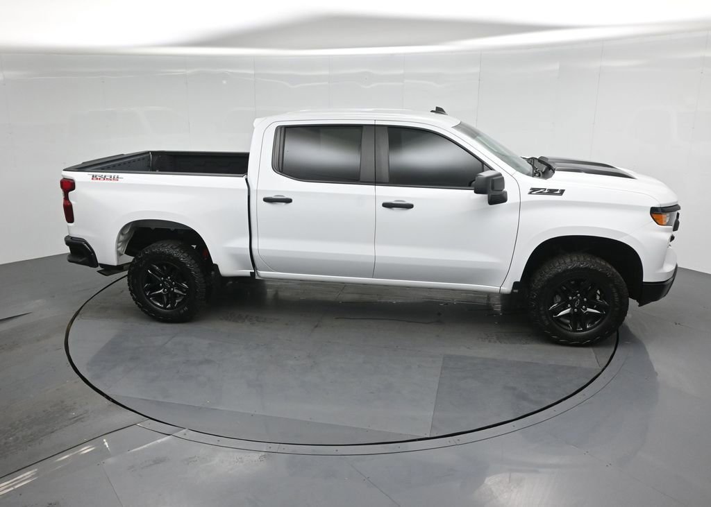 Used 2024 Chevrolet Silverado 1500 Custom Trail Boss w/ LPO, Dark Essentials Package image 13