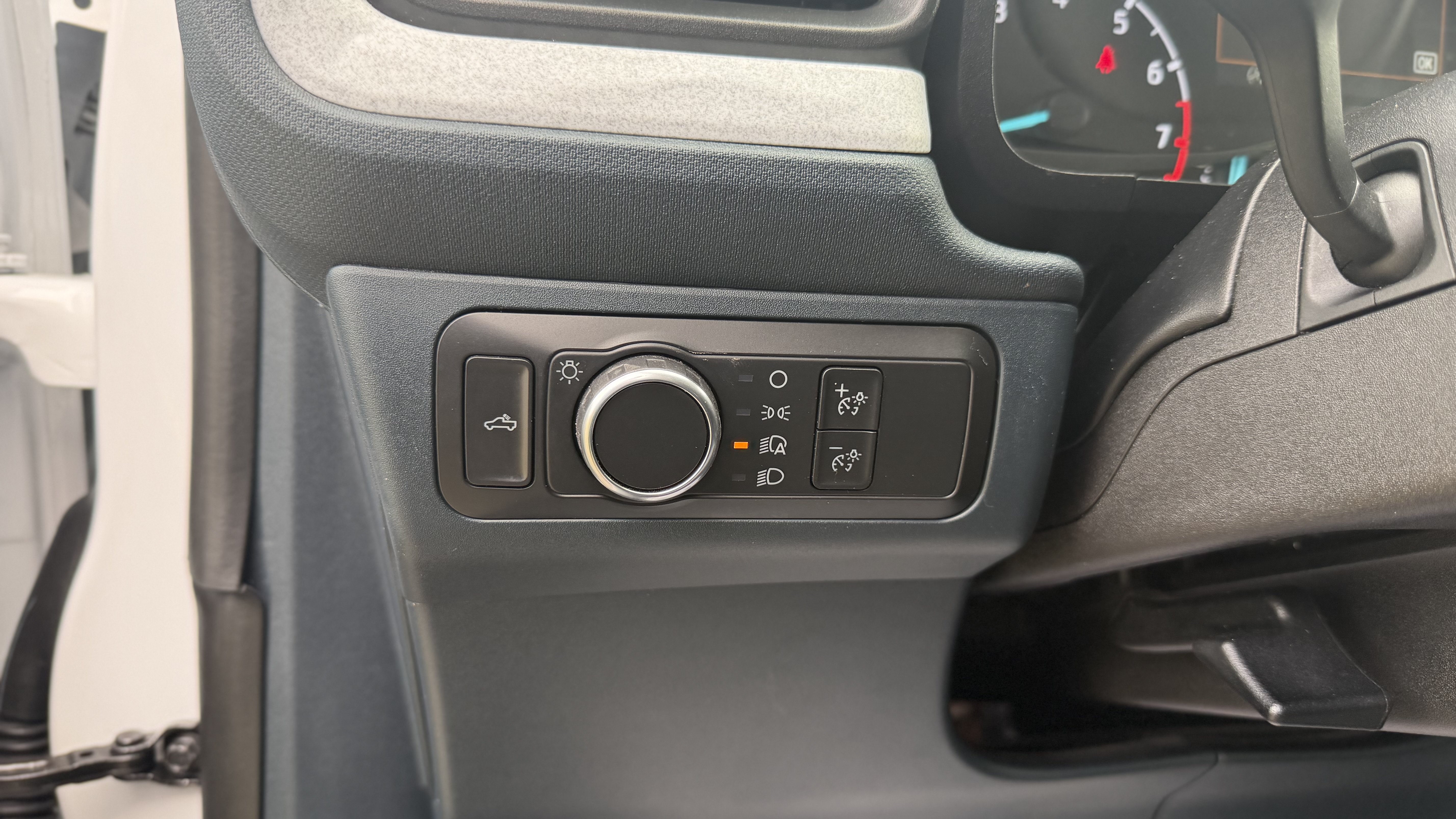 Certified 2022 Ford Maverick XLT FWD image 24