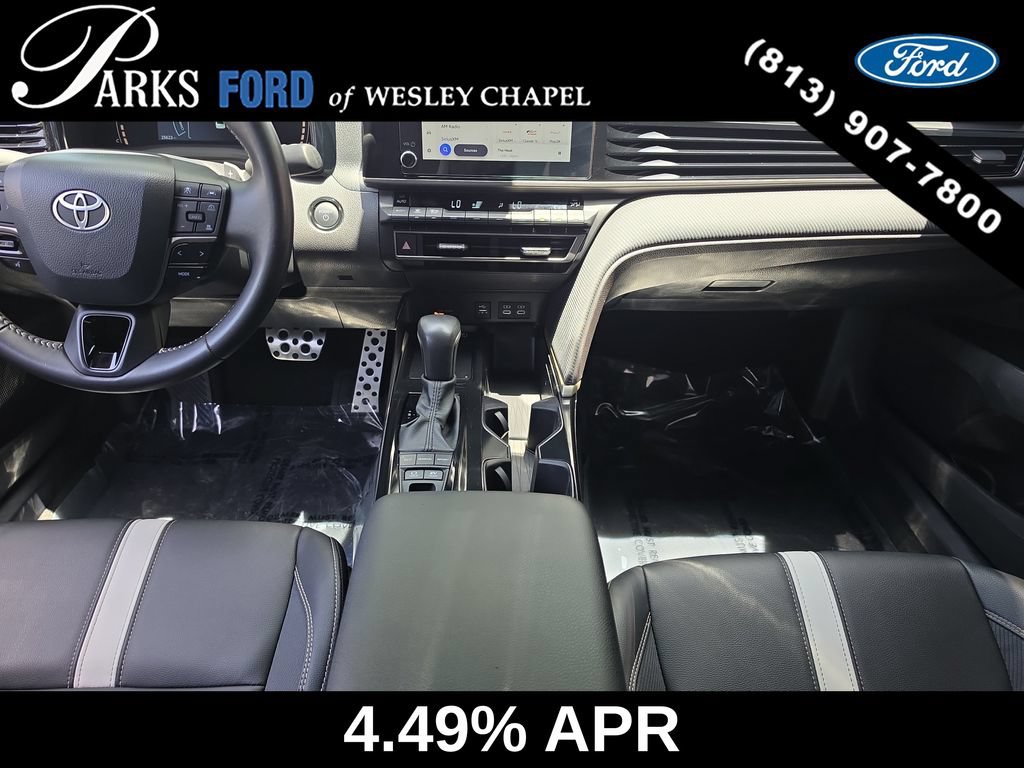 Used 2025 Toyota Camry SE FWD image 13