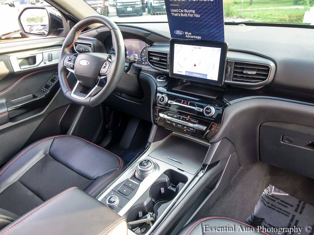 Certified 2024 Ford Explorer ST-Line w/ Class IV Trailer Tow Package AWD/4WD image 28