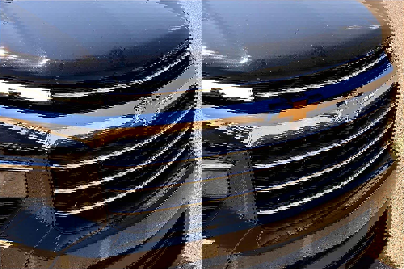 Used 2025 Chevrolet Traverse LT image 30