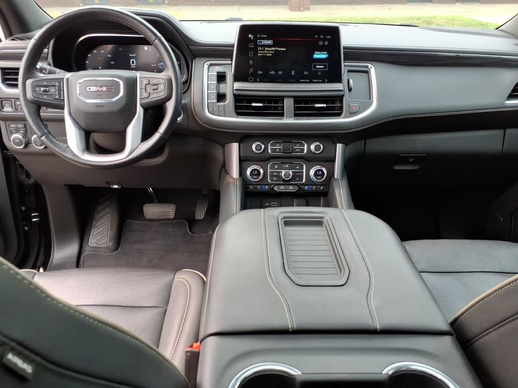 Used 2022 GMC Yukon SLT w/ SLT Premium Package AWD/4WD image 14