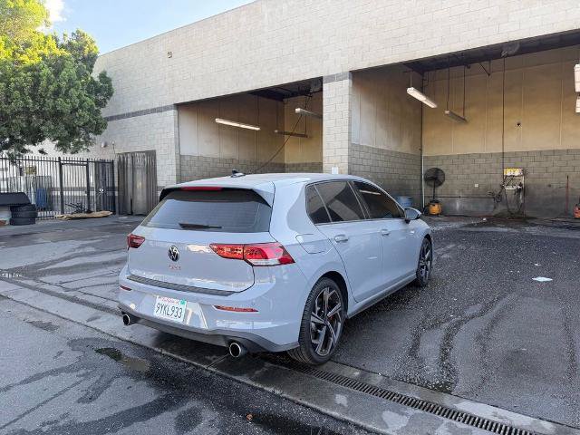 Used 2025 Volkswagen GTI SE FWD image 3