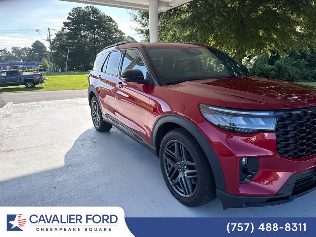Certified 2025 Ford Explorer ST AWD/4WD image 1