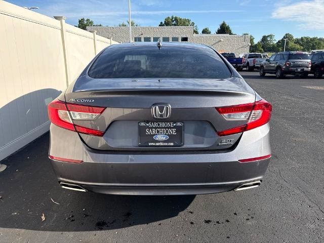 Used 2018 Honda Accord Touring image 4